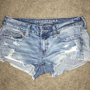 American Eagle Low Rise Shorts